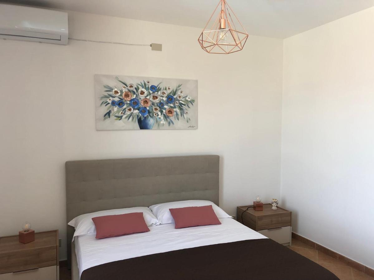 Casa Miraflores 切法卢 外观 照片